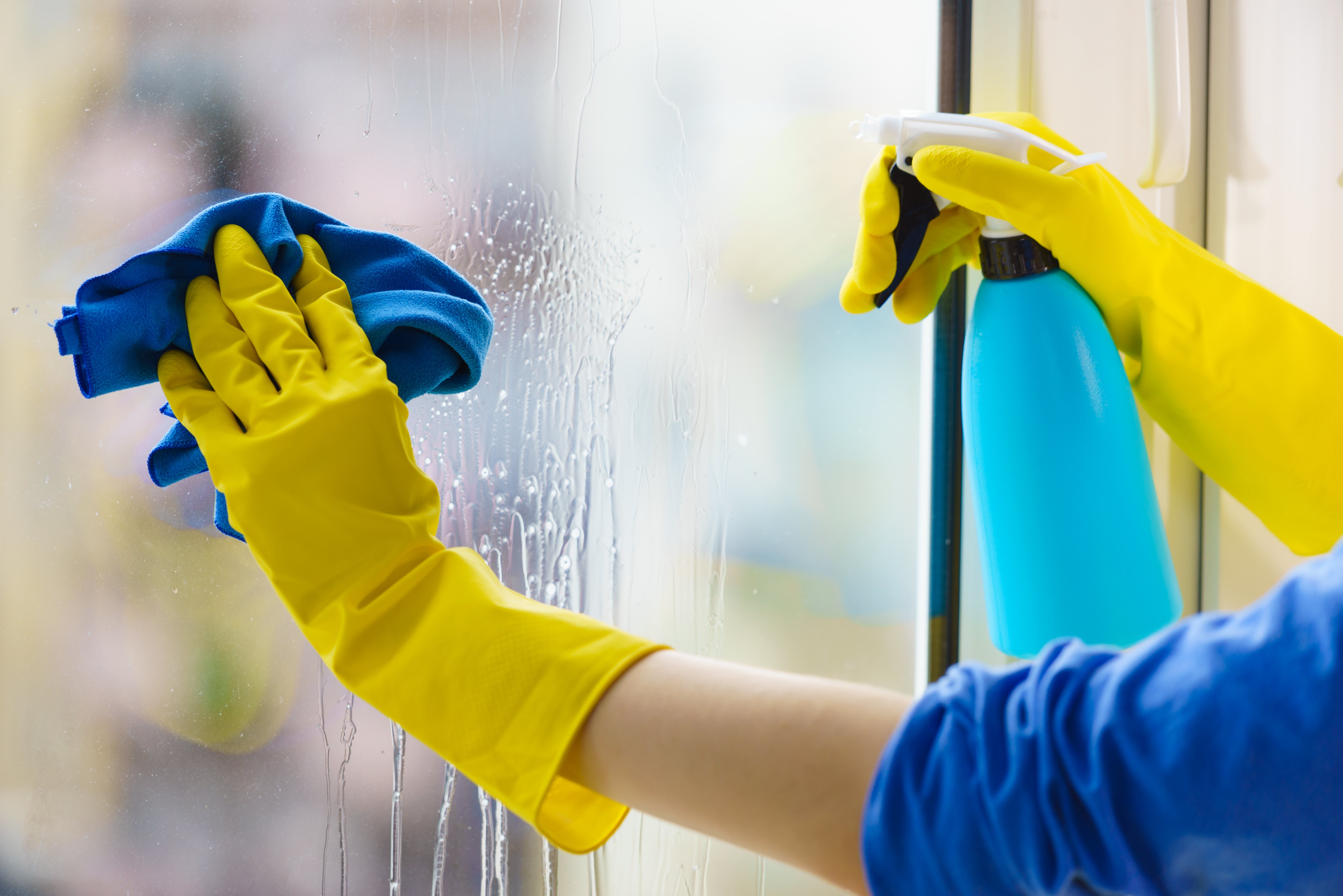Lavage de vitres à domicile - Entreprise de nettoyage